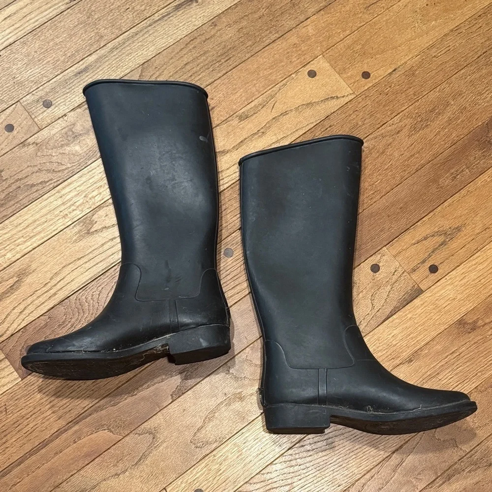 Classic Juicy Couture Black Tall Rain Boots